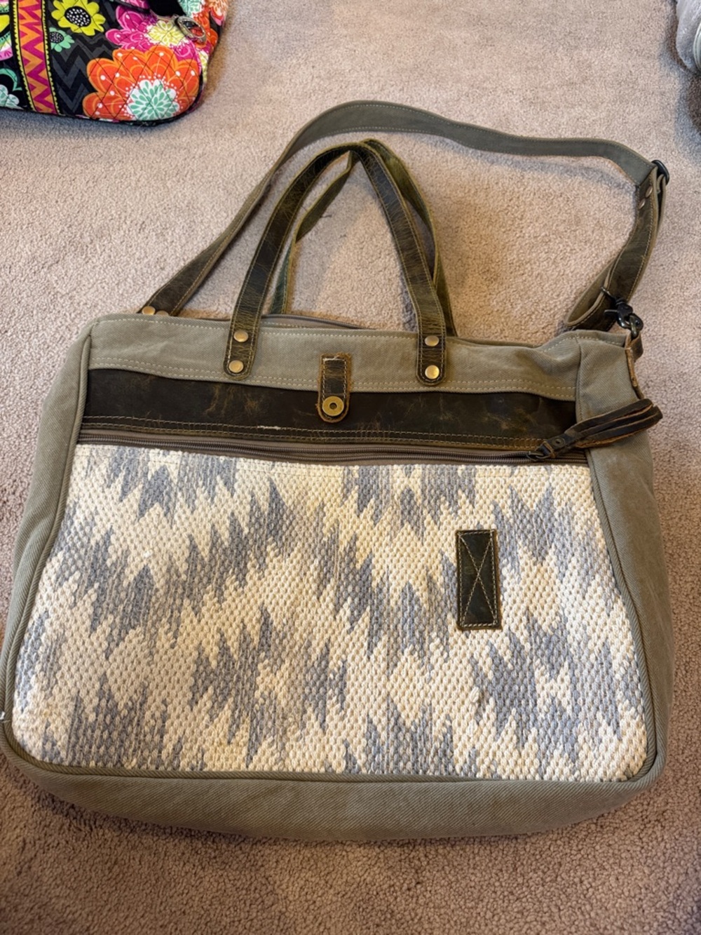 Myra Messenger Bag